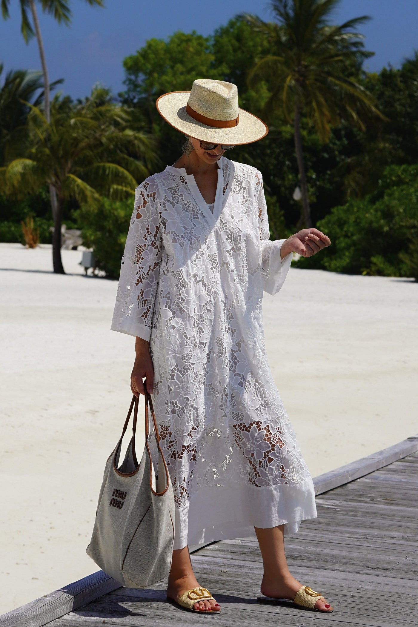 Elegant Lace Luana White Dress
