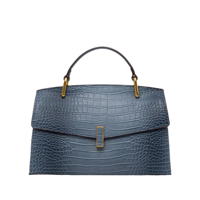 https://cdn.shopify.com/s/files/1/0743/7166/2040/files/Deanna-Blue.jpg?v=1751998638