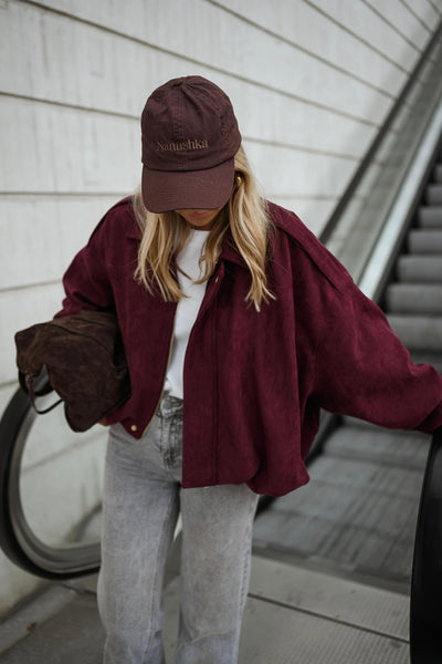 Burgundy Suede‑Effect Dave Jacket with Gold Zipper Relaxed Fit