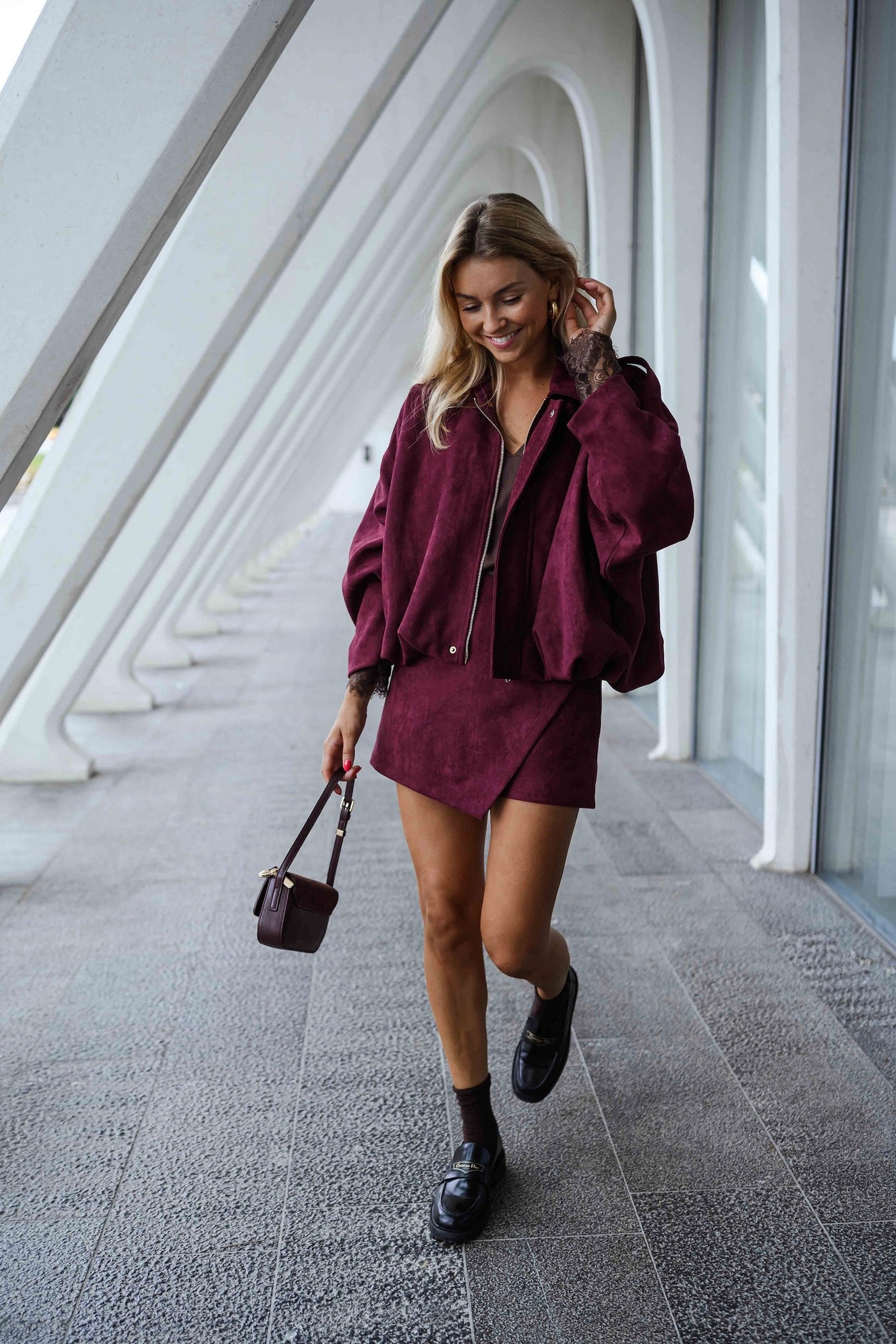 Burgundy Suede‑Effect Dave Jacket with Gold Zipper Relaxed Fit