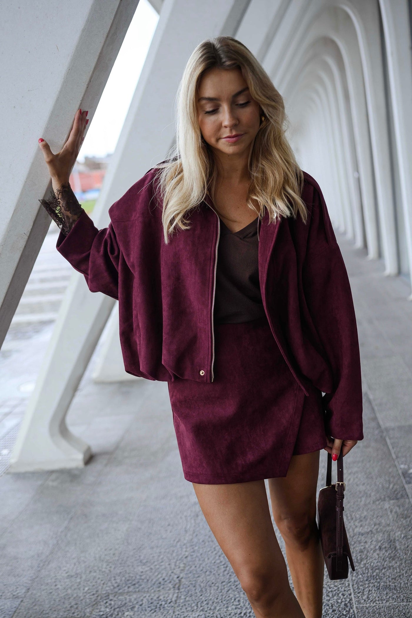 Burgundy Suede‑Effect Dave Jacket with Gold Zipper Relaxed Fit