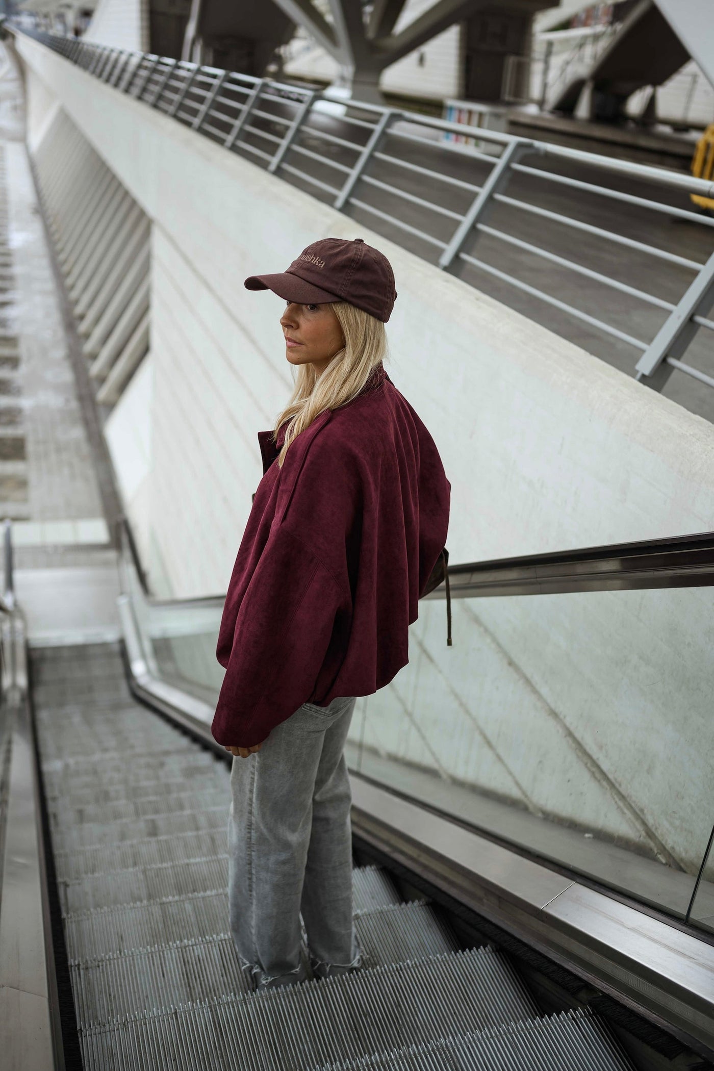 Burgundy Suede‑Effect Dave Jacket with Gold Zipper Relaxed Fit