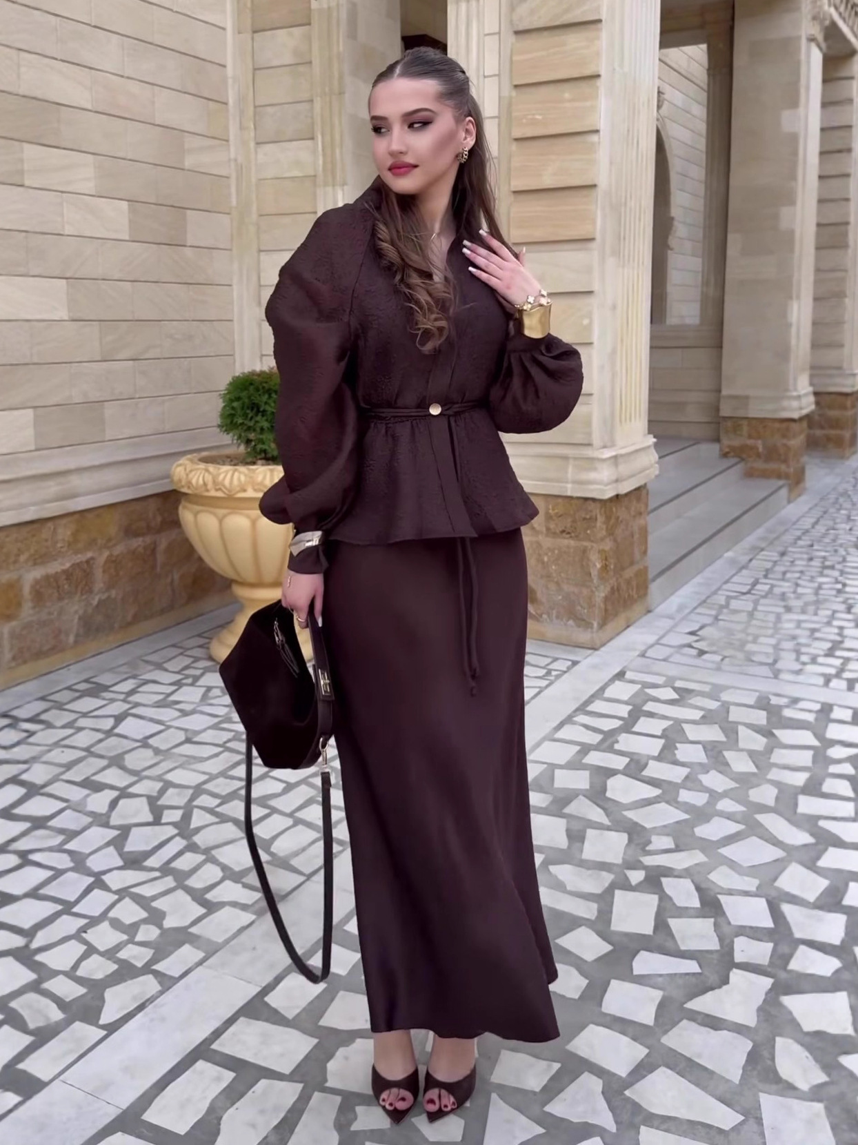 Brown V-Neck High-Waisted Skirt Set