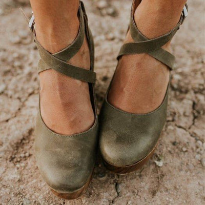 Round Toe Leather Sandals